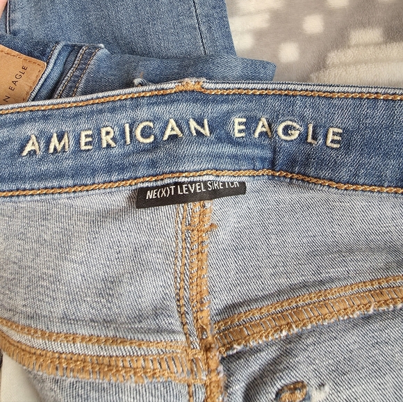 American Eagle Light Blue Stretch Jegging Jeans - Picture 2 of 3
